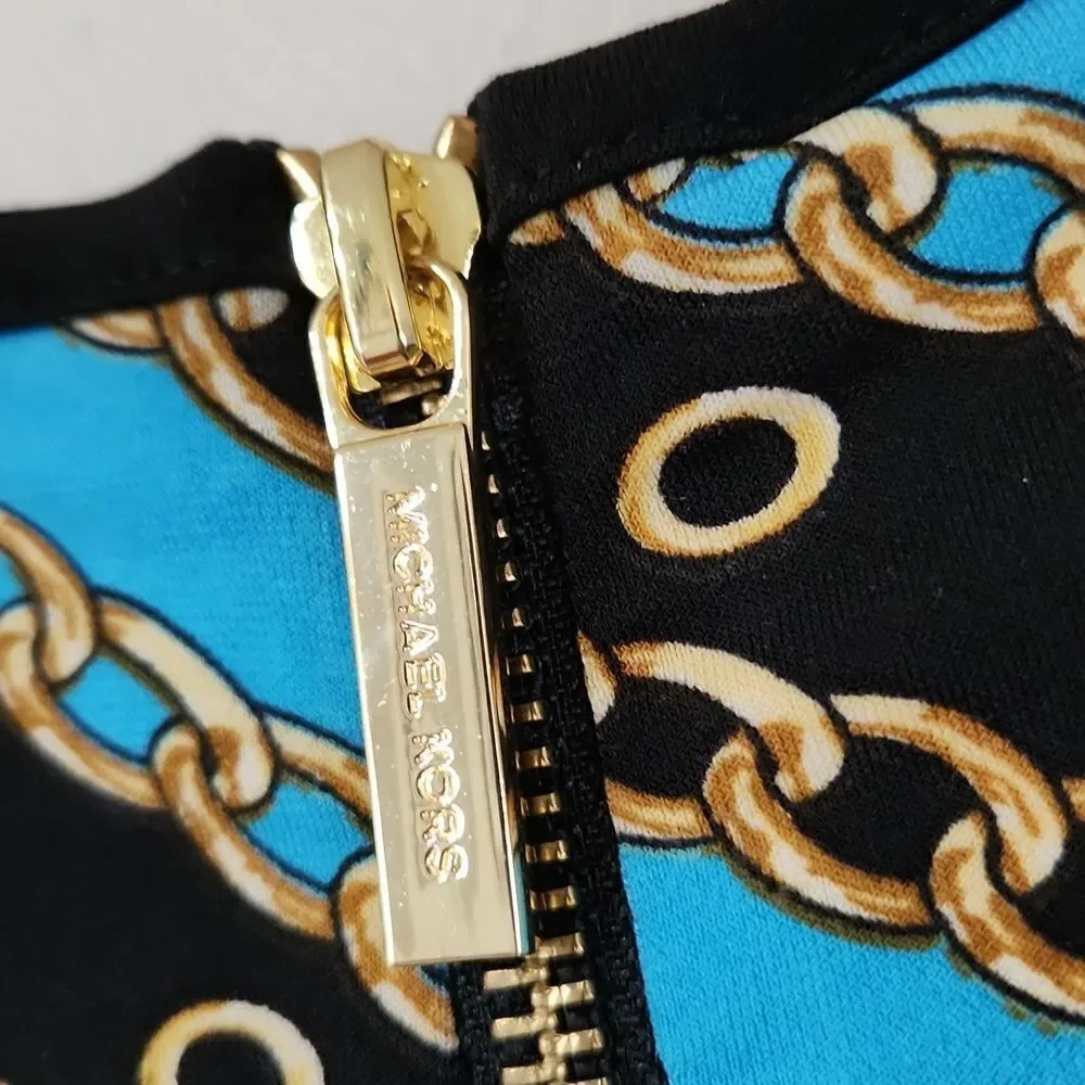 Michael Kors Size Xs Top Short Sleeve Blouse Zipper Back Chain Link Print